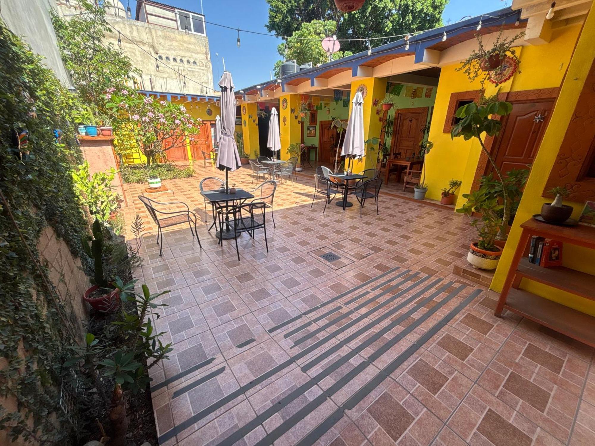 Hotel Posada "Mi Rosita" Oaxaca Exterior foto